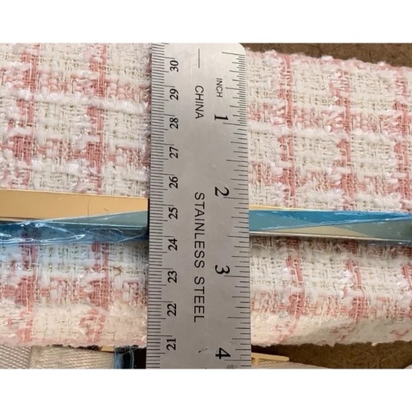 Venus Women's Pink White Tweed Structured Belt Bag New - Picture 8 of 8